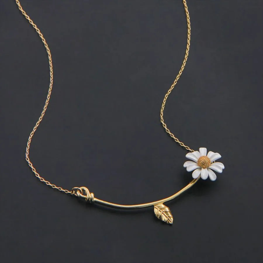 Women Daisy Pendant Necklace- Gold Color- Clavicle Chain