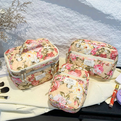 Quilted Makeup Bag- Floral Cosmetic Bag﻿